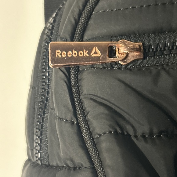 Reebok Puffer Backpack Sling Bag Black - Picture 4 of 10